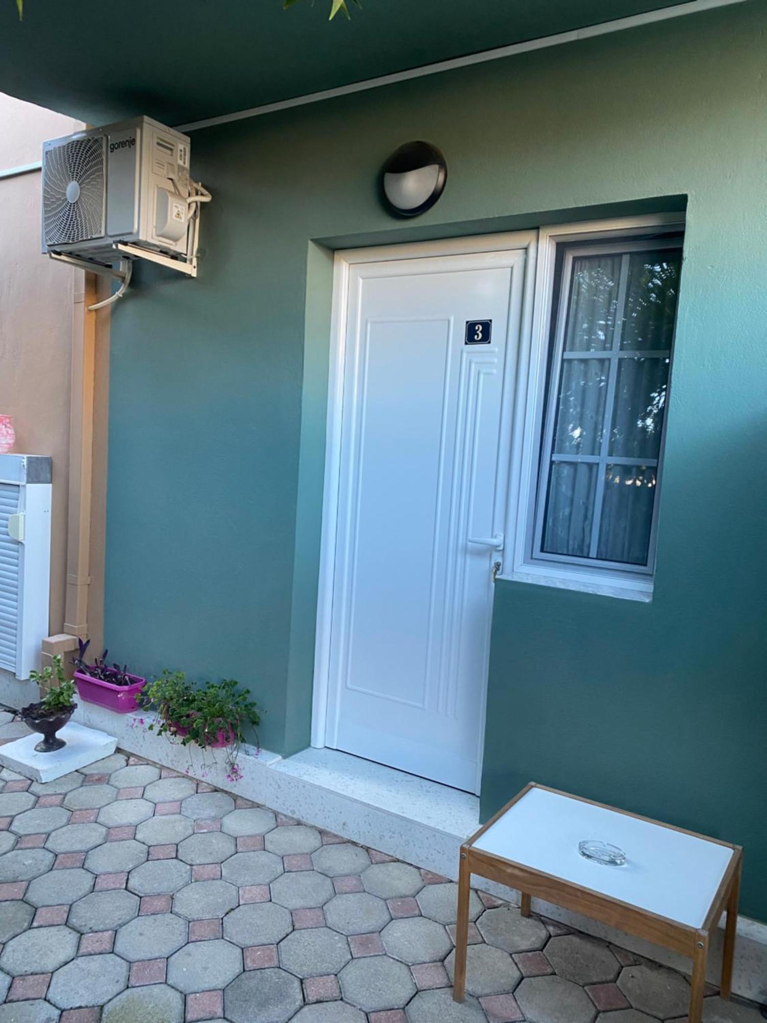 Vila Ajdinaj Берат Екстериор снимка